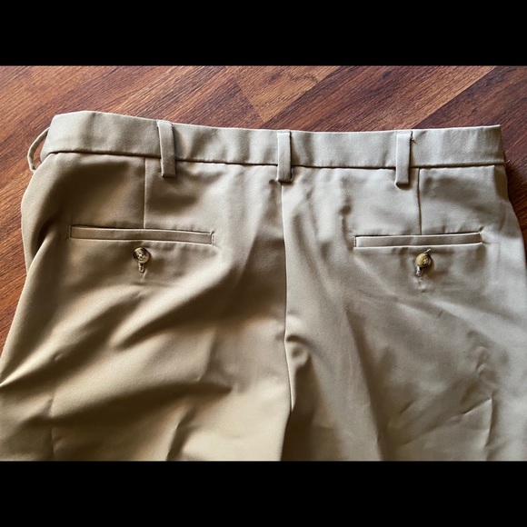 Haggar Pants 36x32 - Picture 6 of 12